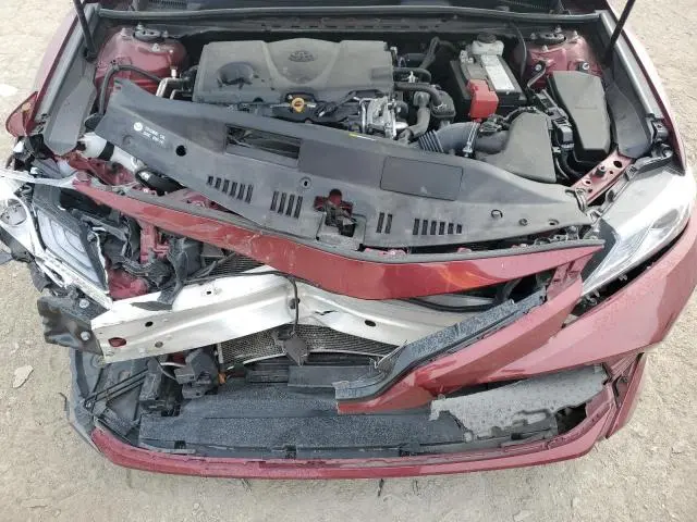 2020 TOYOTA CAMRY XLE  