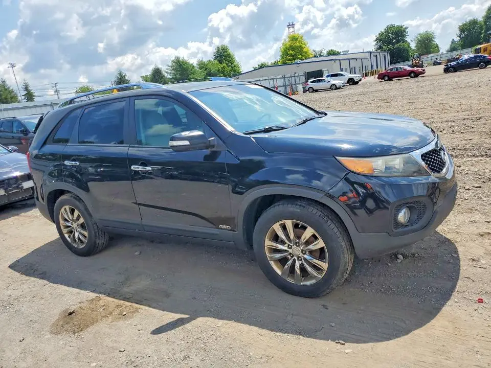 2011 KIA SORENTO EX  