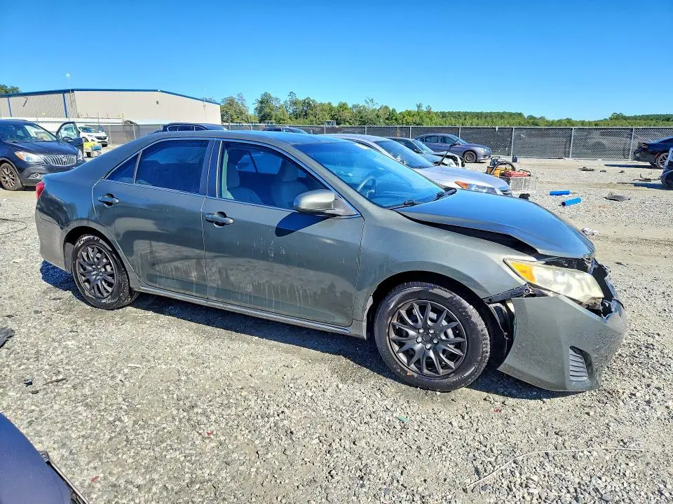 2012 TOYOTA CAMRY LE  