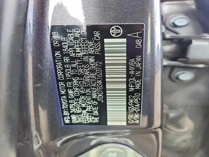 2019 TOYOTA PRIUS C L  