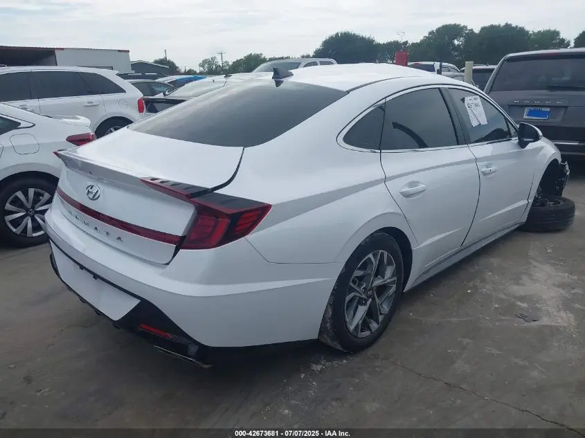 2023 HYUNDAI SONATA SEL