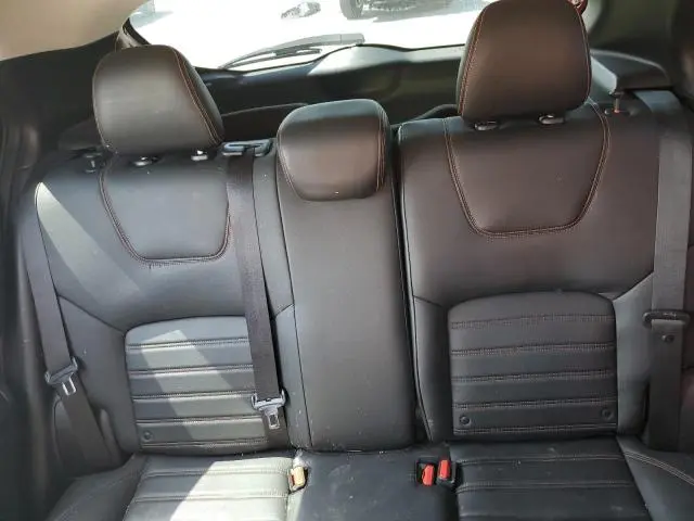 2018 NISSAN KICKS S  