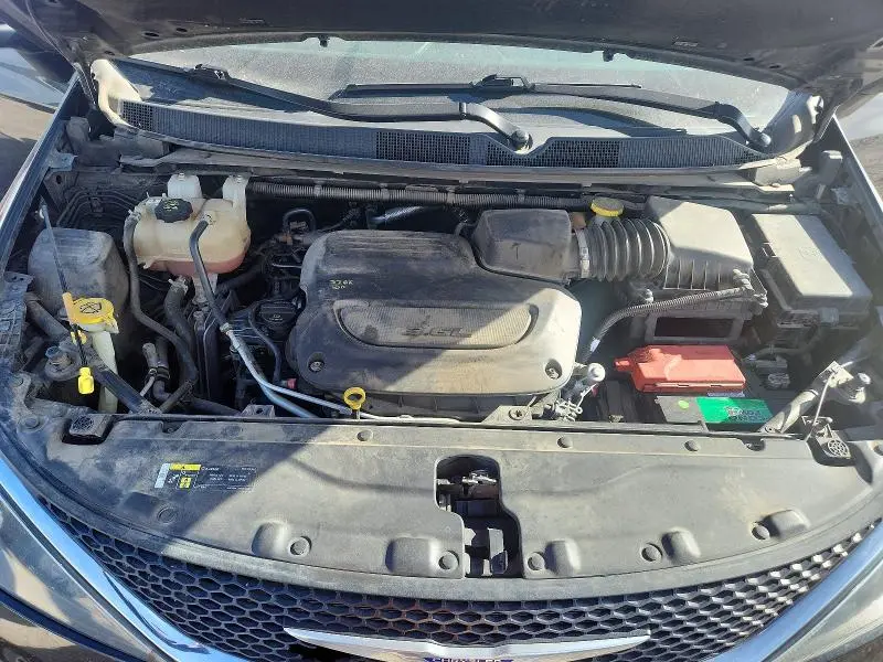 2020 CHRYSLER VOYAGER LXI  