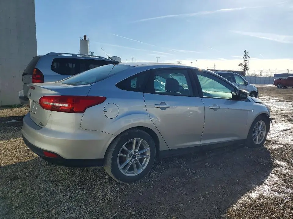 2016 FORD FOCUS SE  