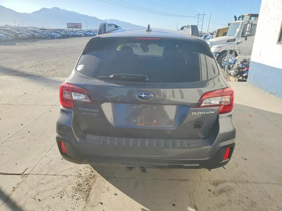 2018 SUBARU OUTBACK 2.5I PREMIUM  