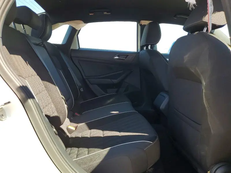 2024 VOLKSWAGEN JETTA SPORT  