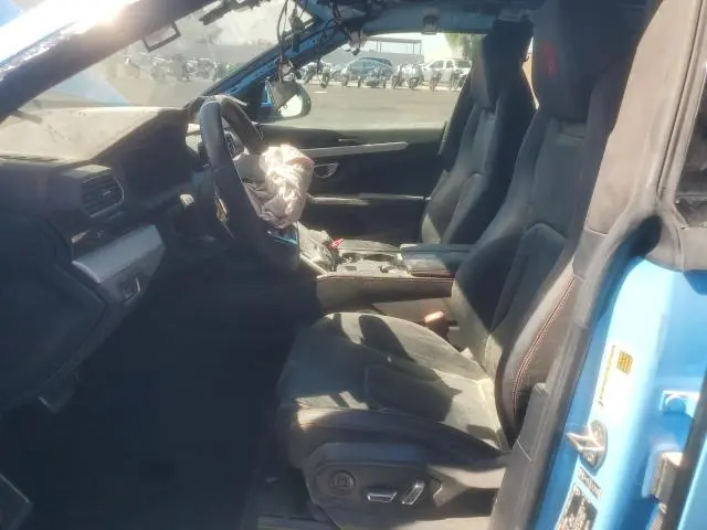 2022 LAMBORGHINI URUS   