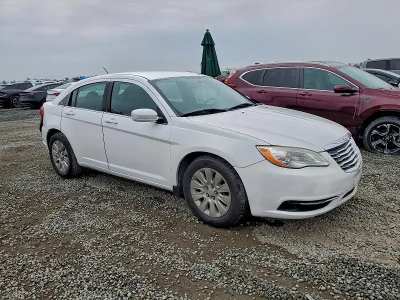 2012 CHRYSLER 200 LX  