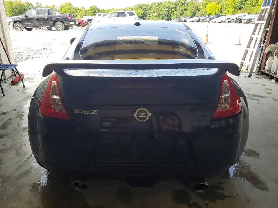 2010 NISSAN 370Z BASE  