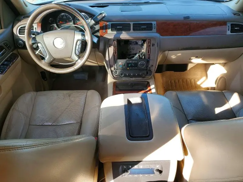 2010 CHEVROLET TAHOE K1500 LTZ  