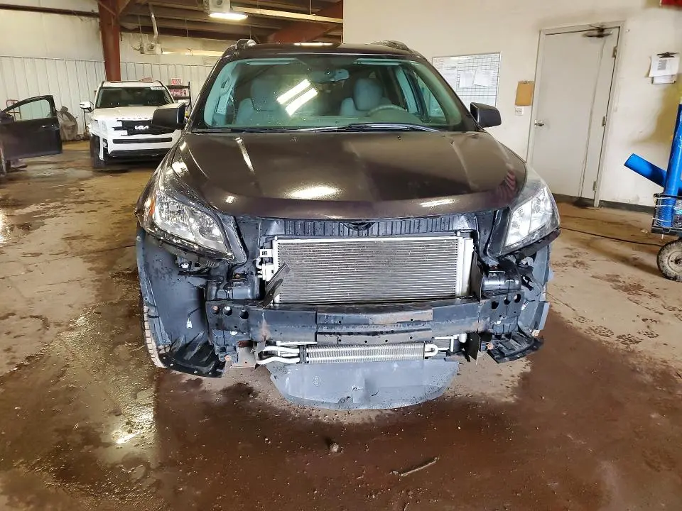 2015 CHEVROLET TRAVERSE LS  