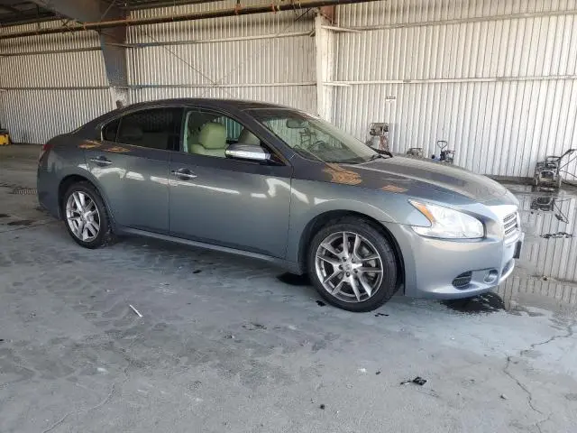 2011 NISSAN MAXIMA S  