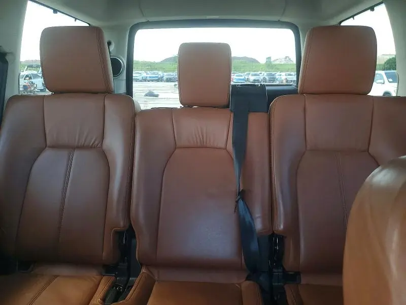 2016 LAND ROVER LR4 HSE LUXURY  