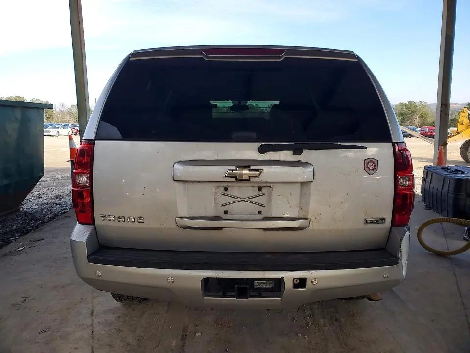 2011 CHEVROLET TAHOE C1500 LS  