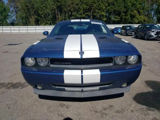 2010 DODGE CHALLENGER SE  