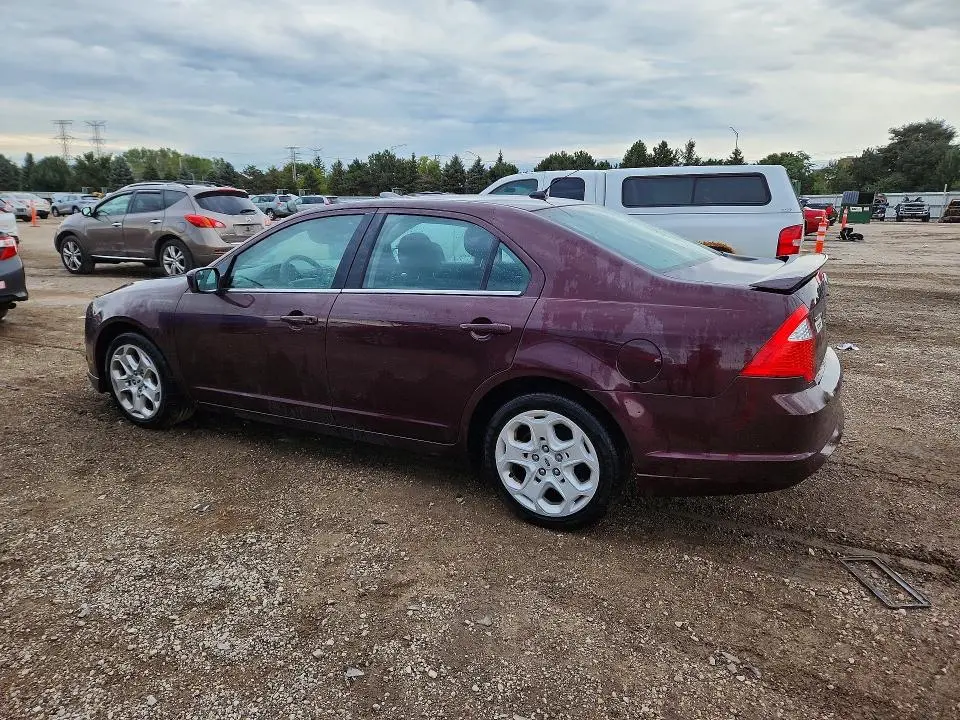 2011 FORD FUSION SE  