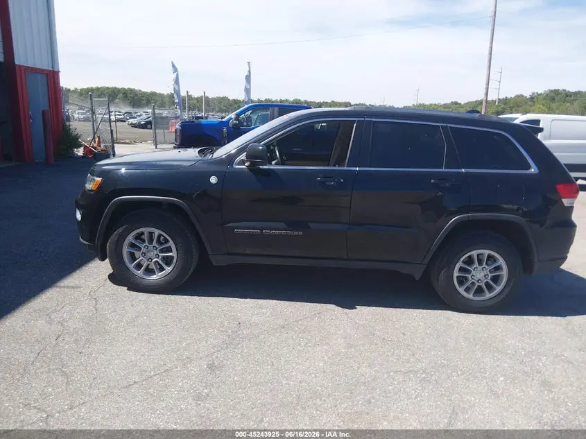 2019 JEEP GRAND CHEROKEE LAREDO E 4X4