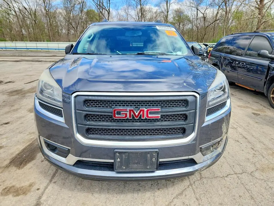 2013 GMC ACADIA SLE  