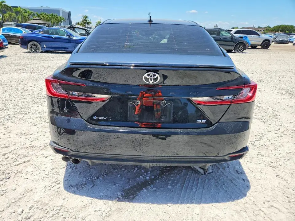 2026 TOYOTA CAMRY SE  