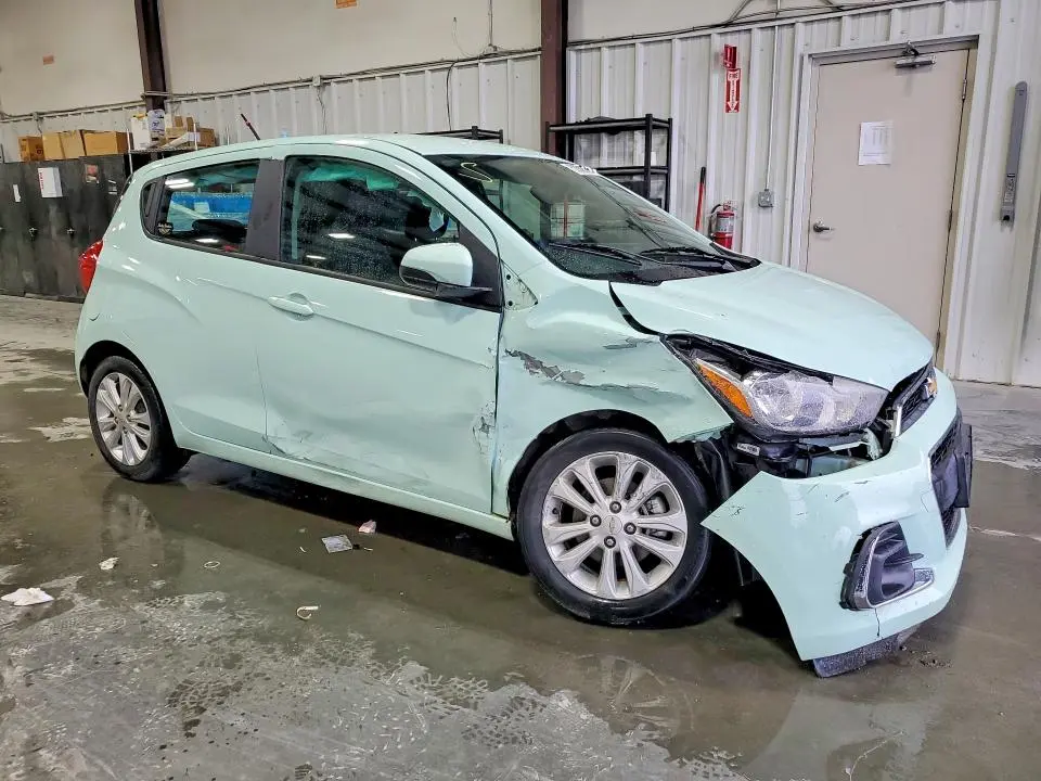 2017 CHEVROLET SPARK 1LT  