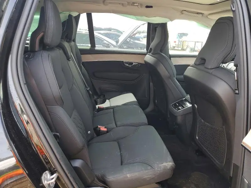2026 VOLVO XC90 PLUS  