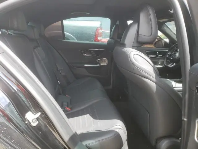 2024 MERCEDES-BENZ C 300  