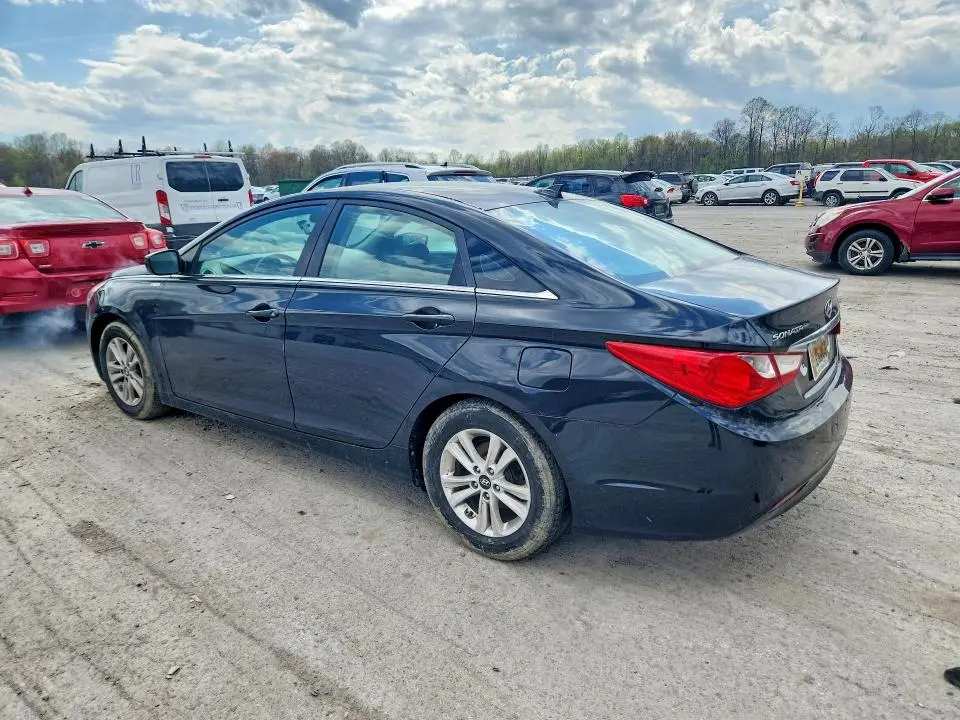 2013 HYUNDAI SONATA GLS  