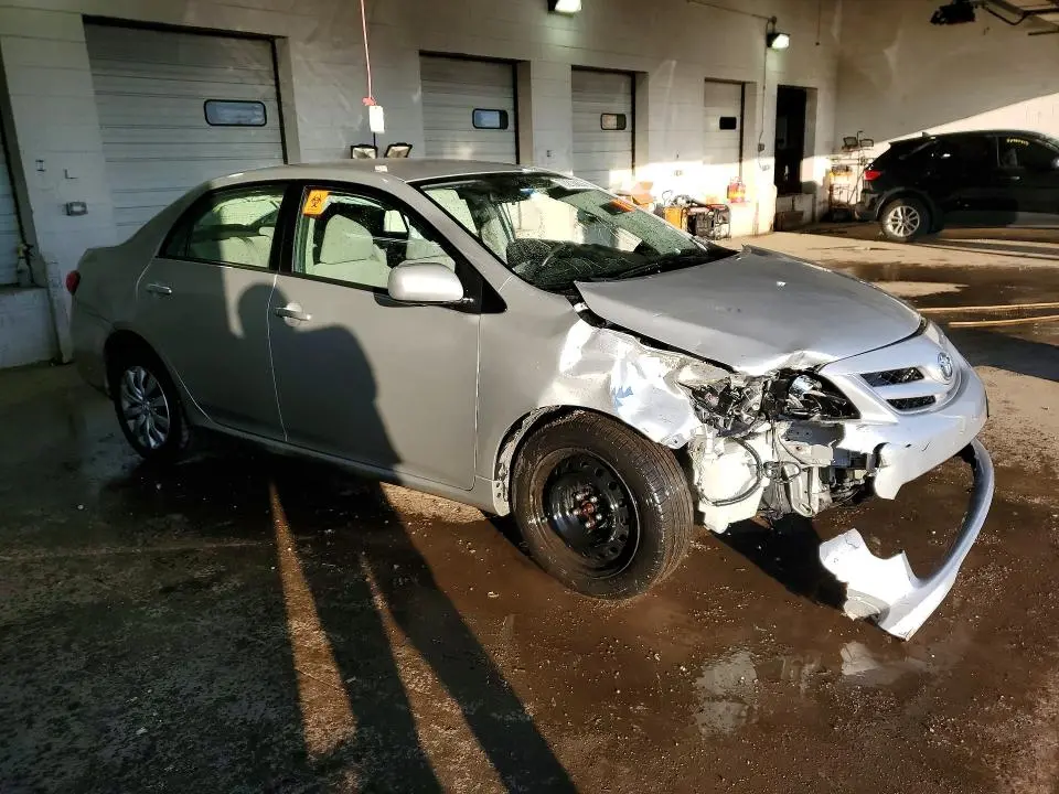 2012 TOYOTA COROLLA LE  