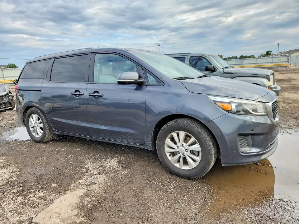 2016 KIA SEDONA LX  