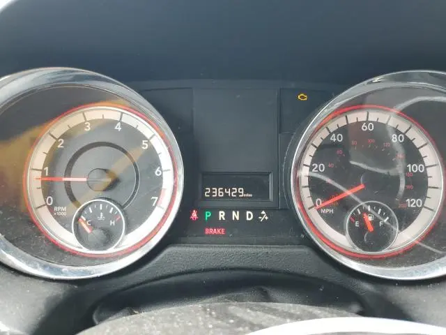 2015 DODGE GRAND CARAVAN SE  
