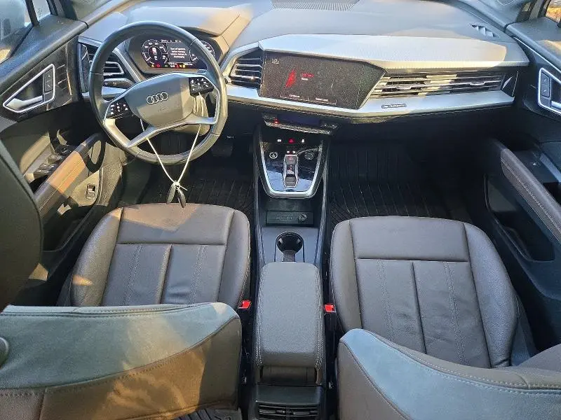 2024 AUDI Q4 E-TRON   