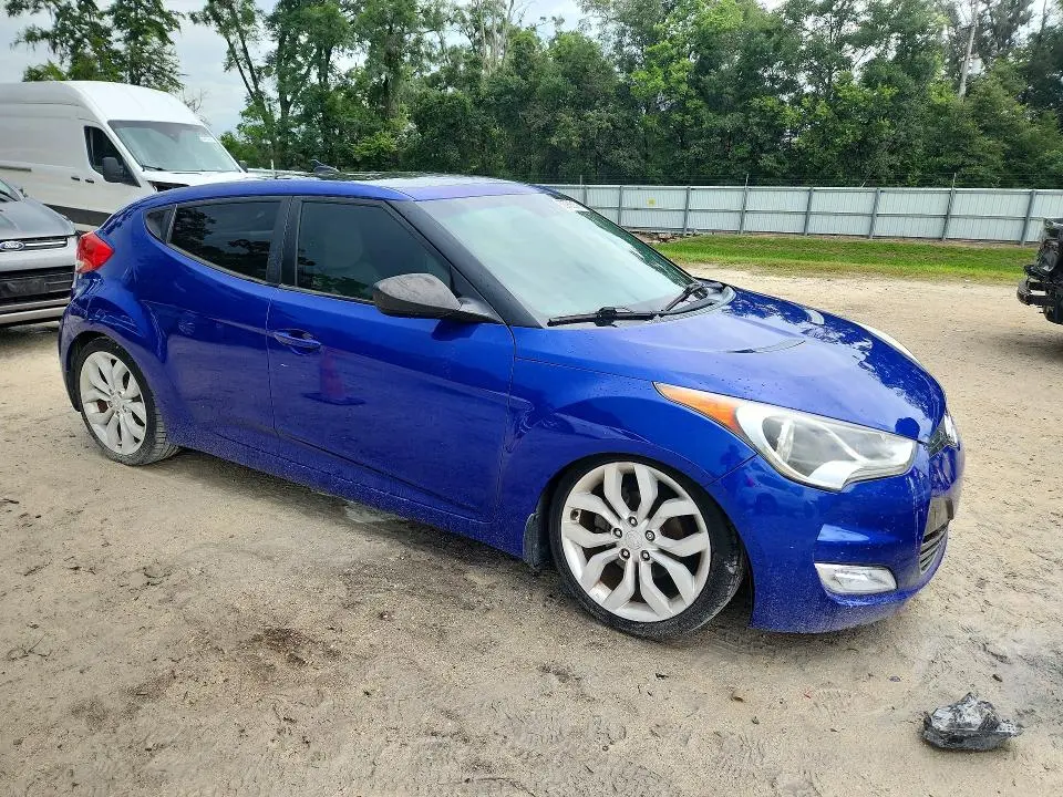 2012 HYUNDAI VELOSTER BASE  