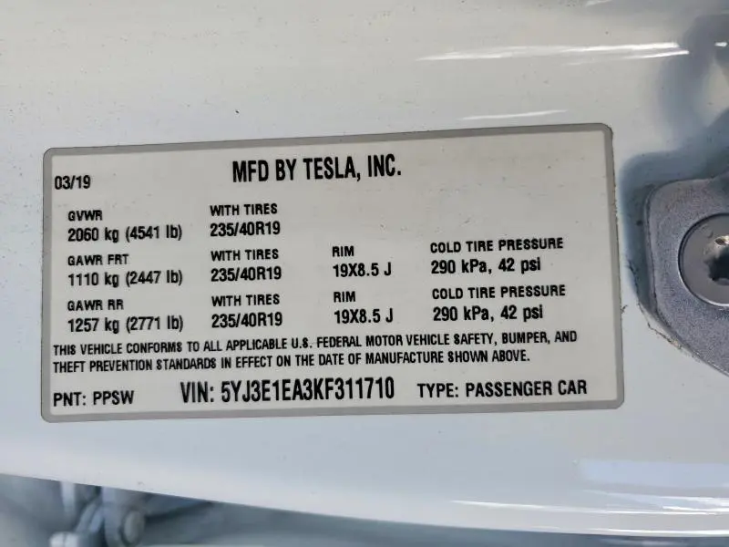 2019 TESLA MODEL 3   