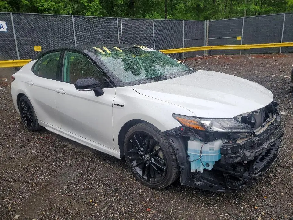 2021 TOYOTA CAMRY   