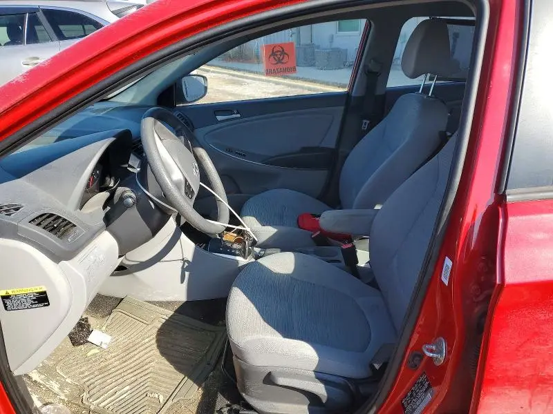 2016 HYUNDAI ACCENT SE  