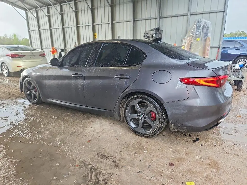 2018 ALFA ROMEO GIULIA   
