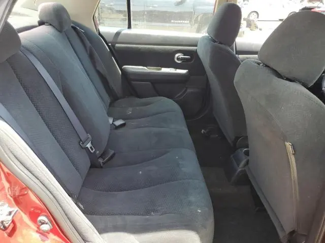 2011 NISSAN VERSA S  