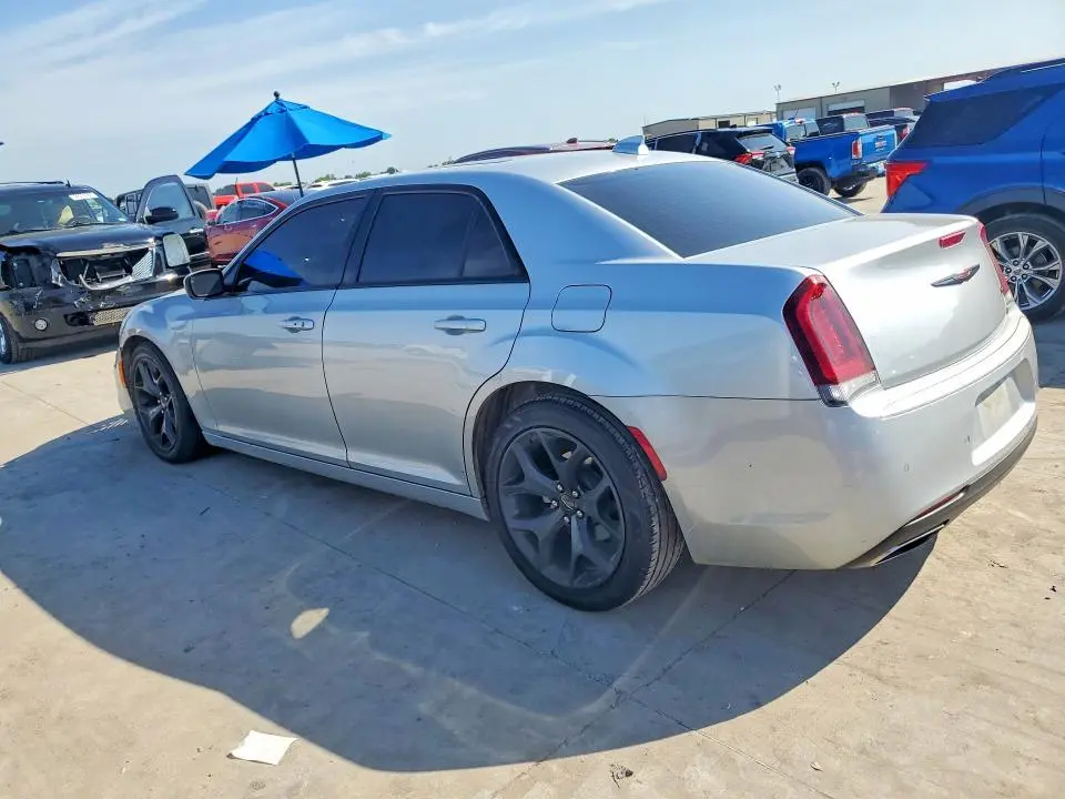 2022 CHRYSLER 300 S  