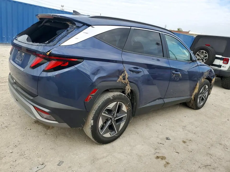 2026 HYUNDAI TUCSON SEL  