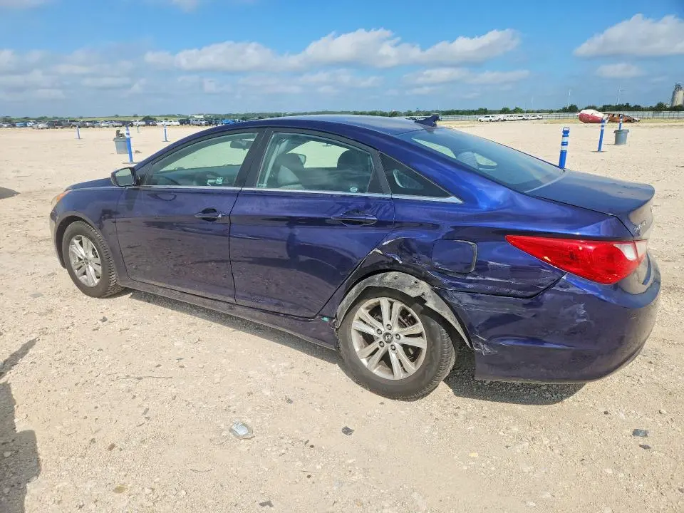 2011 HYUNDAI SONATA GLS  