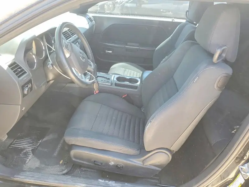 2012 DODGE CHALLENGER SXT  