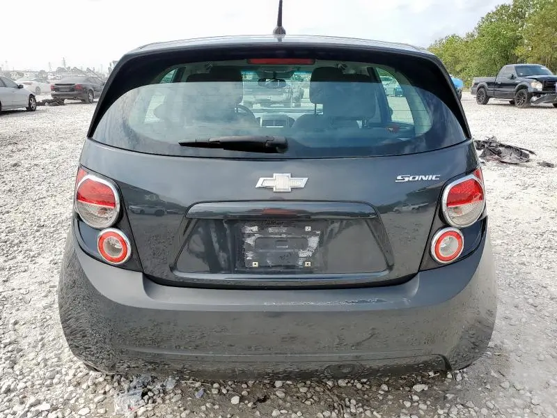 2014 CHEVROLET SONIC LS  