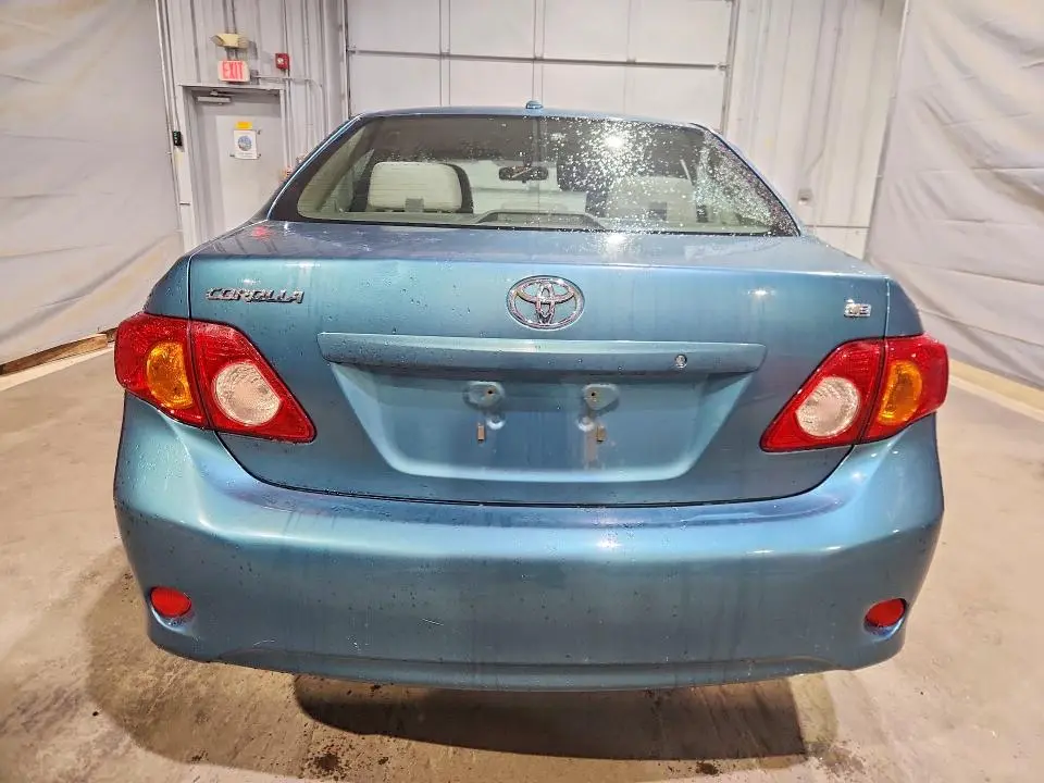 2010 TOYOTA COROLLA LE  