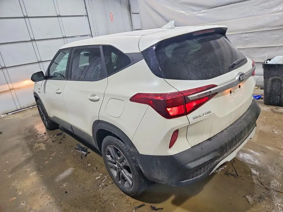 2021 KIA SELTOS LX  