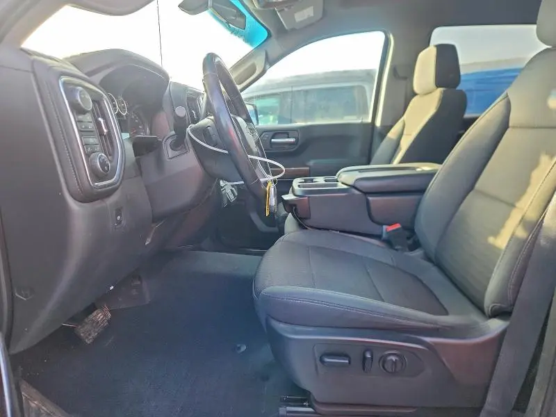 2020 CHEVROLET SILVERADO K1500 LT  