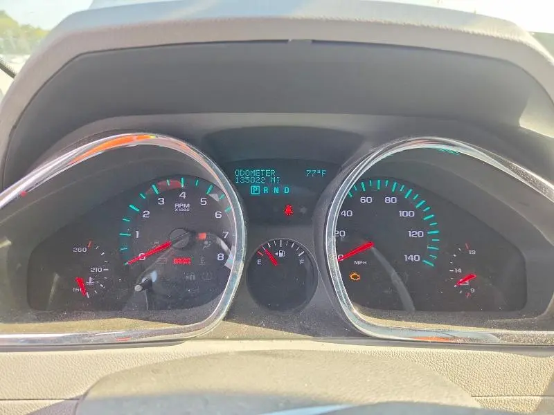 2011 CHEVROLET TRAVERSE LS  