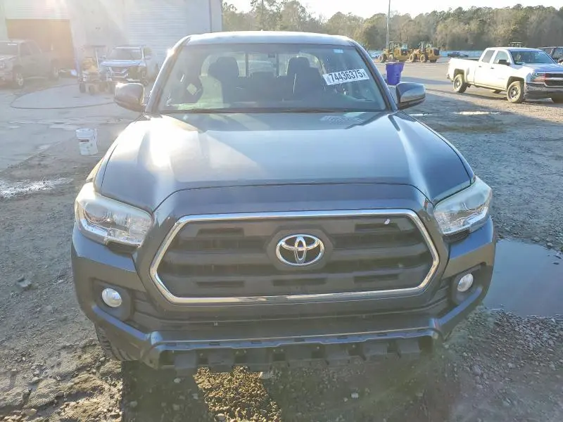 2016 TOYOTA TACOMA SR5 V6  