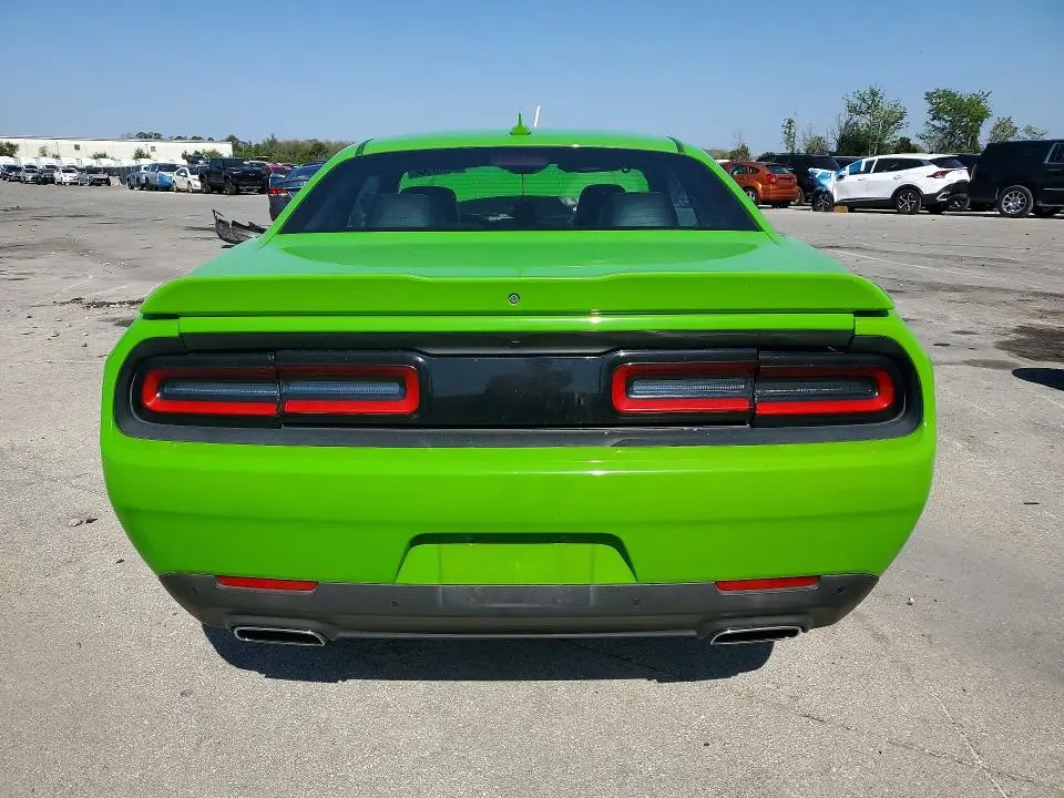2017 DODGE CHALLENGER SXT  