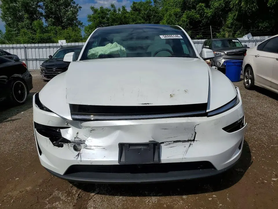 2026 TESLA MODEL Y   