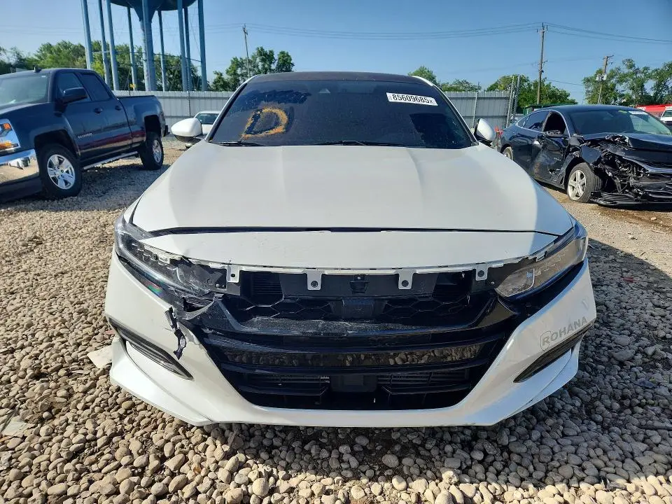 2019 HONDA ACCORD SPORT  